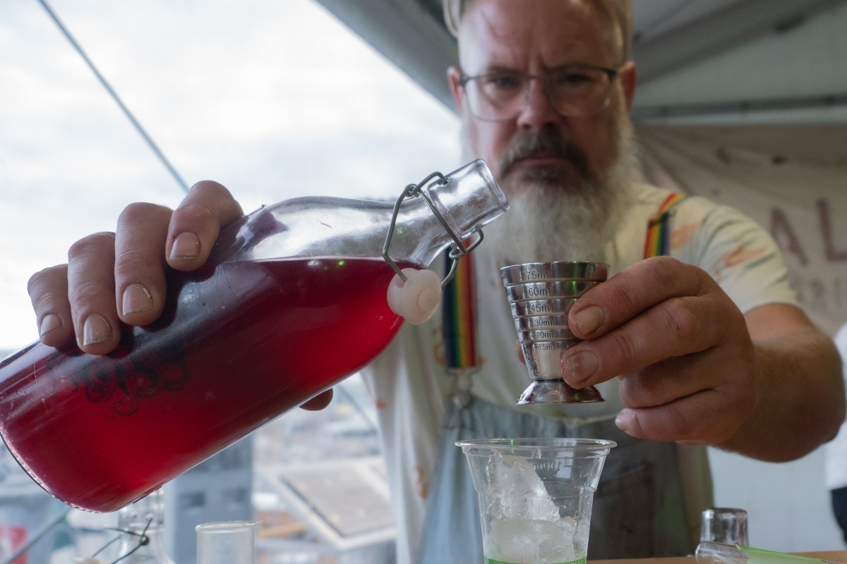 Tasmanian Drinks Ben Cunningham